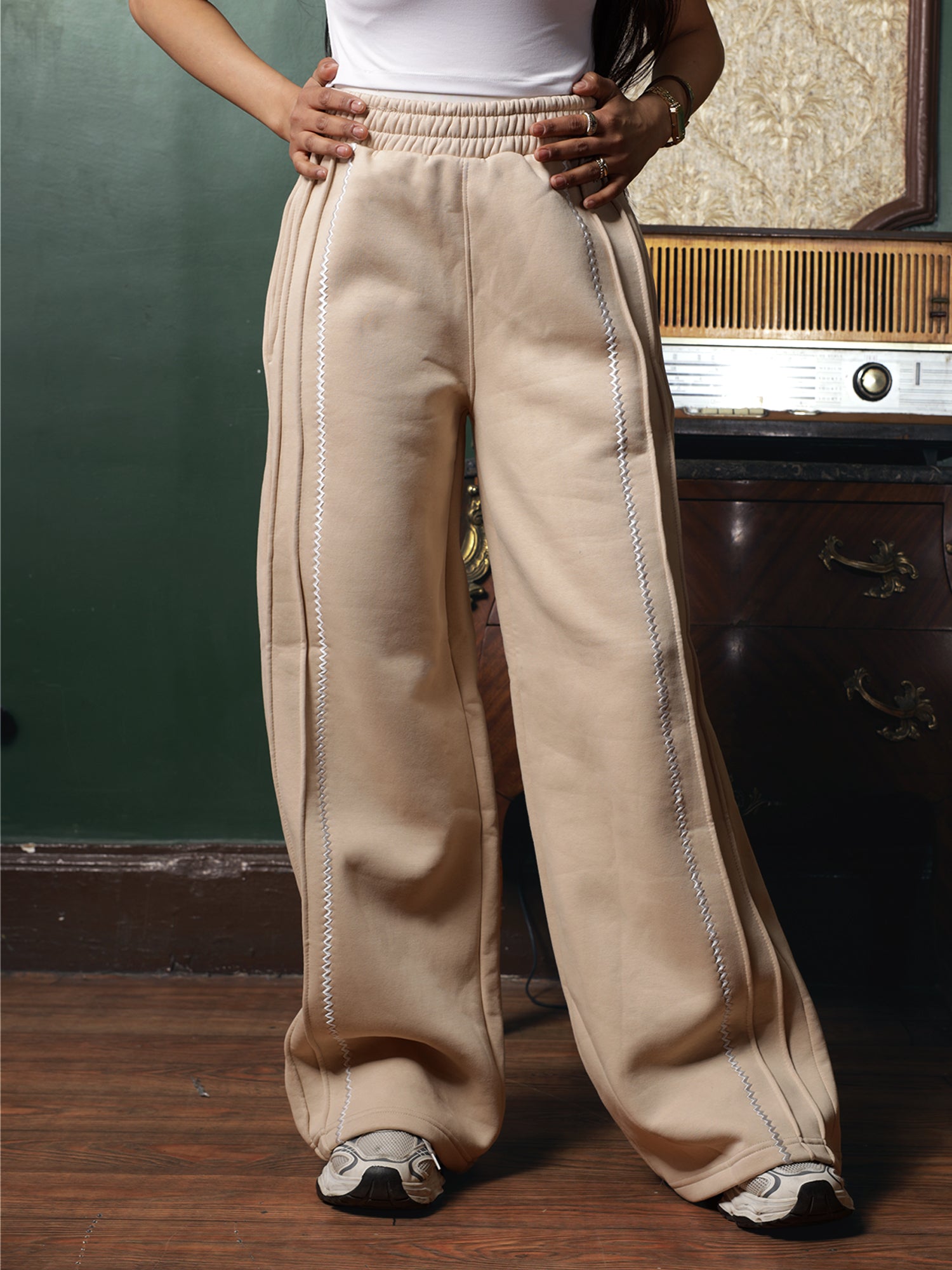 Owluxe Essential SweatPants - SP-01 - Linen