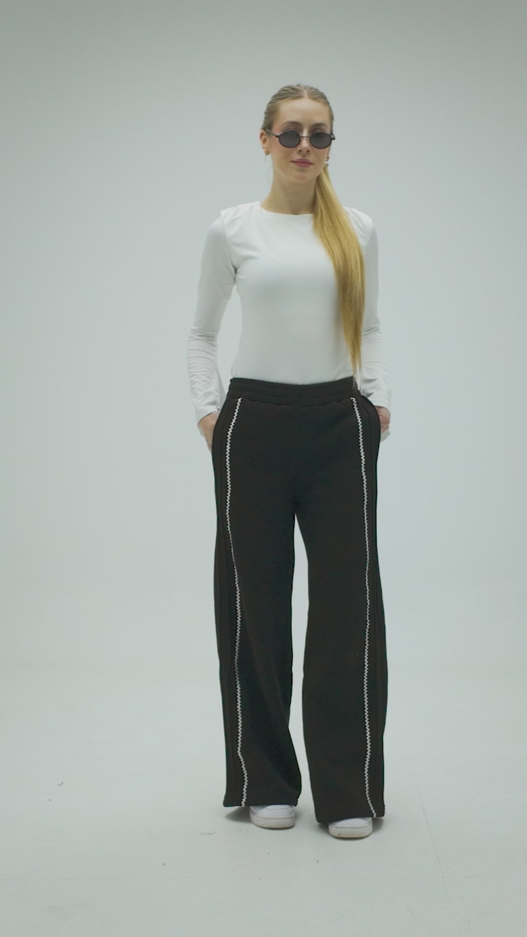 Owluxe Sweatpants — Black